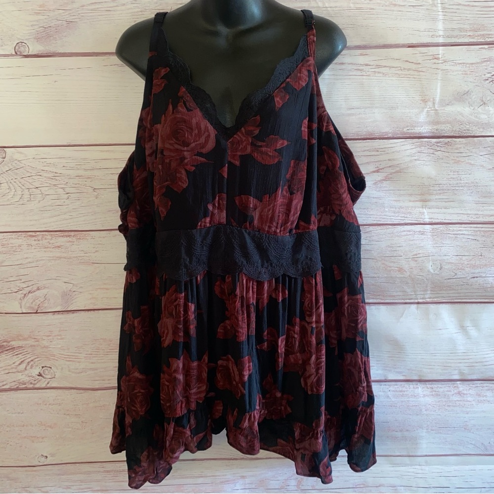 Torrid Womens 6X Black Red Floral Babydoll Dress Tunic Lace Trim Flowy